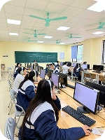 IELTS AI Test collaborates with ANT English and Nguyen Van Cu High School (Bac Ninh) for the IELTS competency assessment